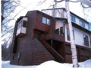 6760 Lunar Dr, Anchorage, AK 99504