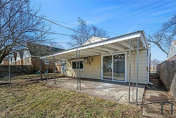 1st image of 13437 S Green Bay Ave
