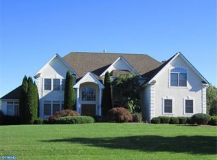 523 Goldfinch Ln, Ambler, PA 19002