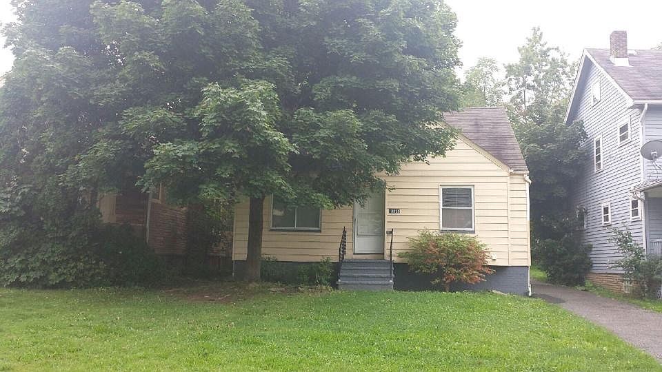 1st image of 13818 Cranwood Dr