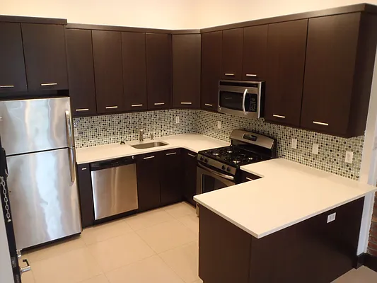 Rented by NY Space Finders Inc. | media 3