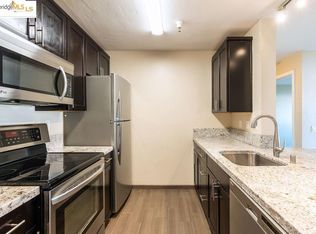 6400 Christie Ave APT 3213, Emeryville, CA