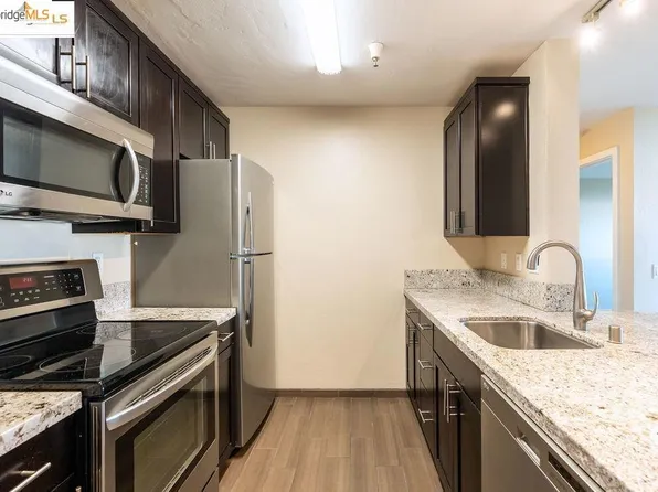6400 Christie Ave APT 3213, Emeryville, CA 94608