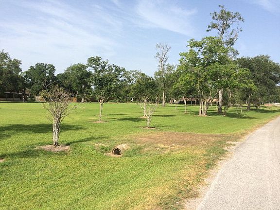5th image of County Road 582