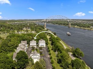 Canal Crossing, Buzzards Bay, MA 02532