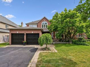 638 Gagnon Pl, Newmarket, ON L3X 1V8