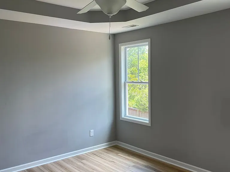 4019 Darrow Dr — Photo 15