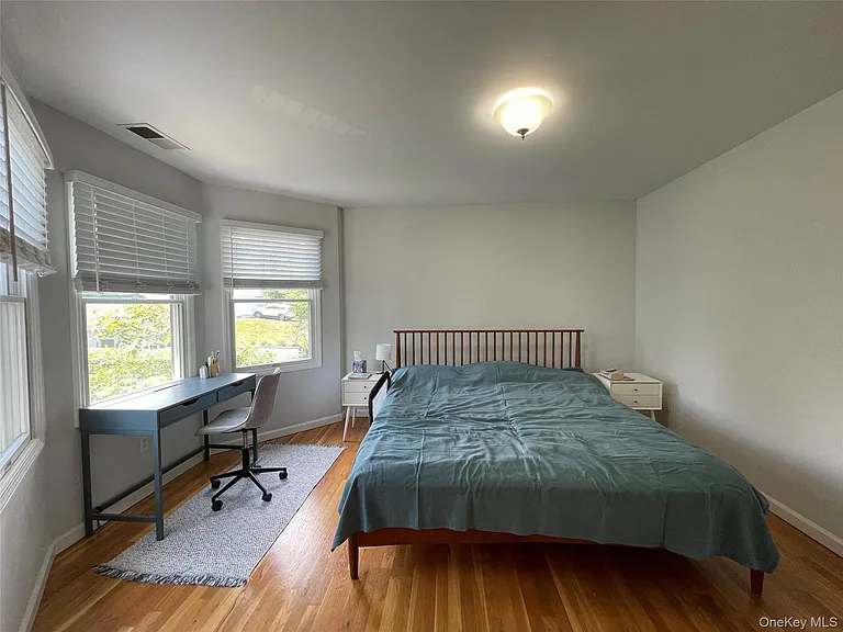 46 Maple Ave — Photo 8
