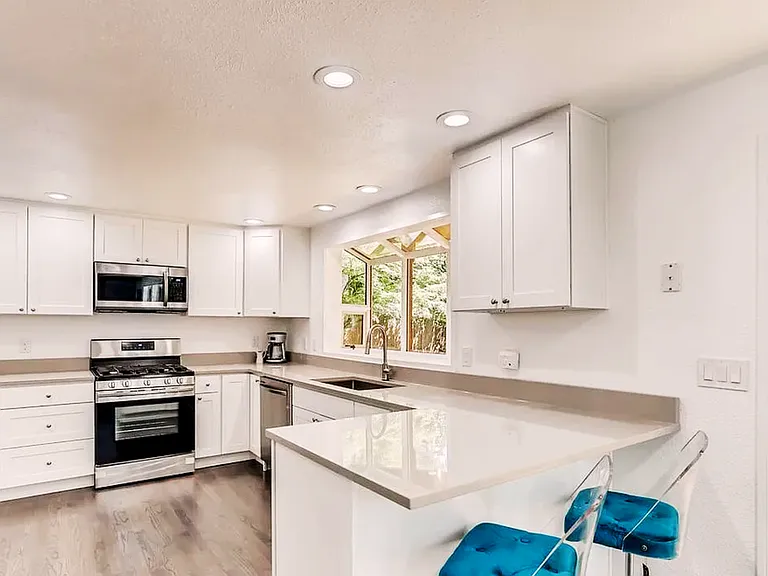 10931 SE 183rd Ct — Photo 10