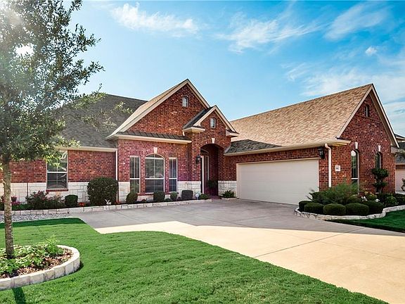 4th image of 8006 Summerleaf Dr