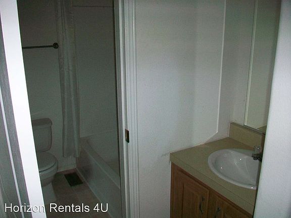 5th image of 1010 S 8th Ave Unit 19