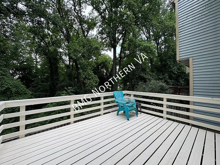 2816 Raymond Ct — Photo 30