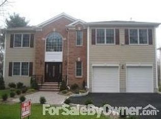 177 Grove Ave, Verona, NJ 07044