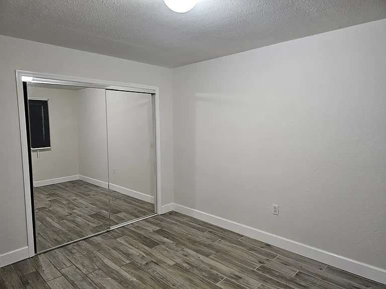 8135 Banyan Blvd — Photo 5