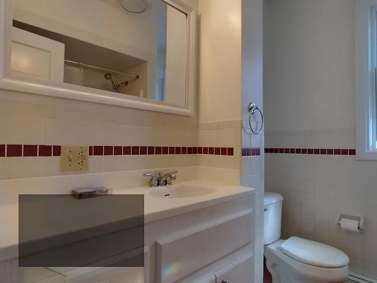 153 Ivy St #2 — Photo 7
