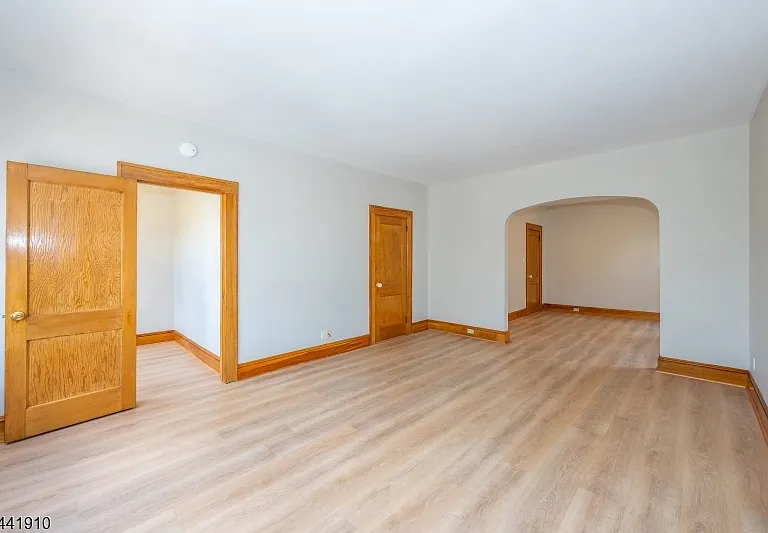 103 Knapp Ave #2 — Photo 10