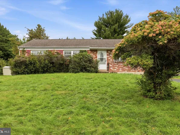 3207 Markle Rd, Norristown, PA 19403
