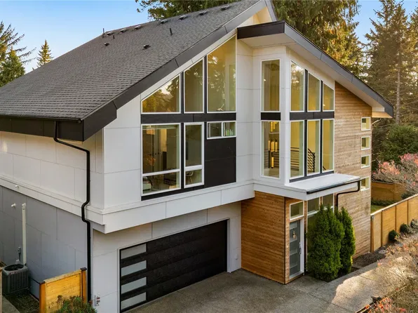 11036 NE Alton Avenue #A, Seattle, WA 98125