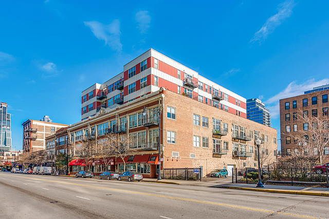 1st image of 1631 S Michigan Ave APT 608