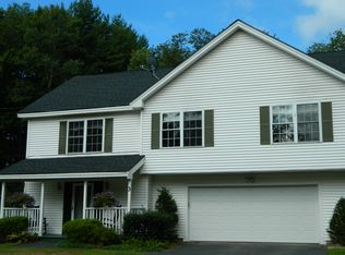 3 Oak Hill Rd, Concord, NH 03301