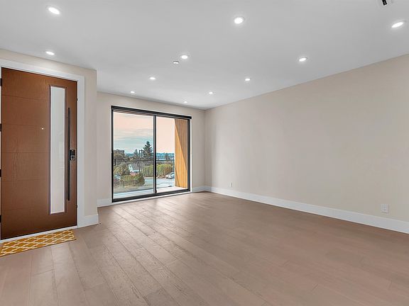 4th image of 504 E 5th St