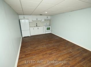 837 Sanok Dr #BASEMENT, Pickering, ON L1W 2R1
