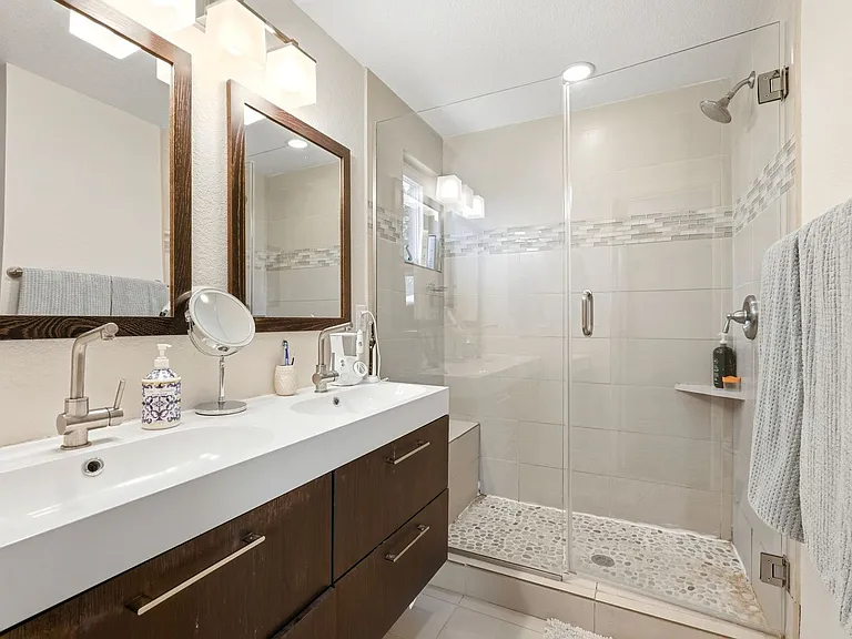 10235 W 33rd Ave — Photo 21