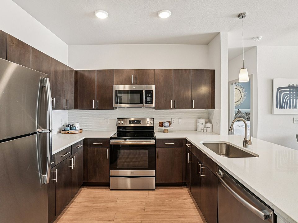 1st image of 1605 County Line Rd APT F312