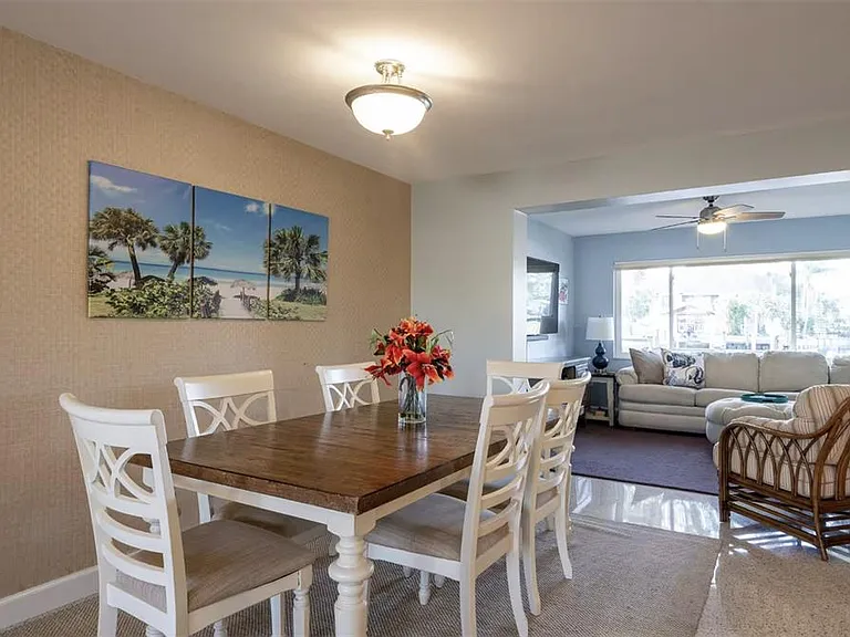 378 Westwinds Dr — Photo 17