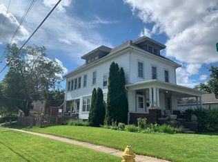 118 S High St, Washington, IL 61571