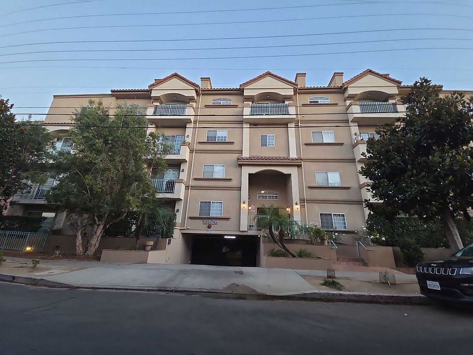 1st image of 10626 Valley Spring Ln
