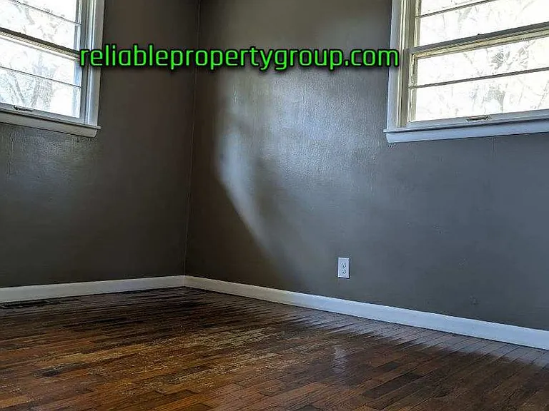 2817 S Gallatin St — Photo 9