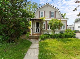 19 Broad St, Prince Edward County, ON K0K 2T0