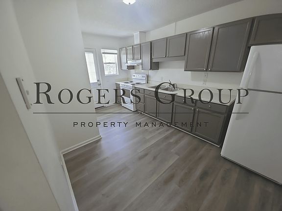 4th image of 607&609 Hicksmill Rd