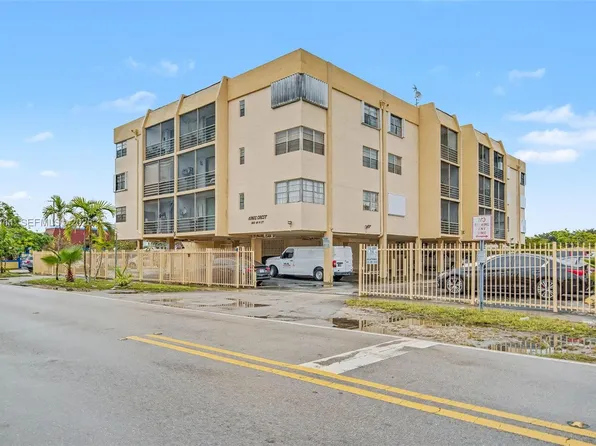 6831 W 14th Ct APT 403, Hialeah, FL 33014