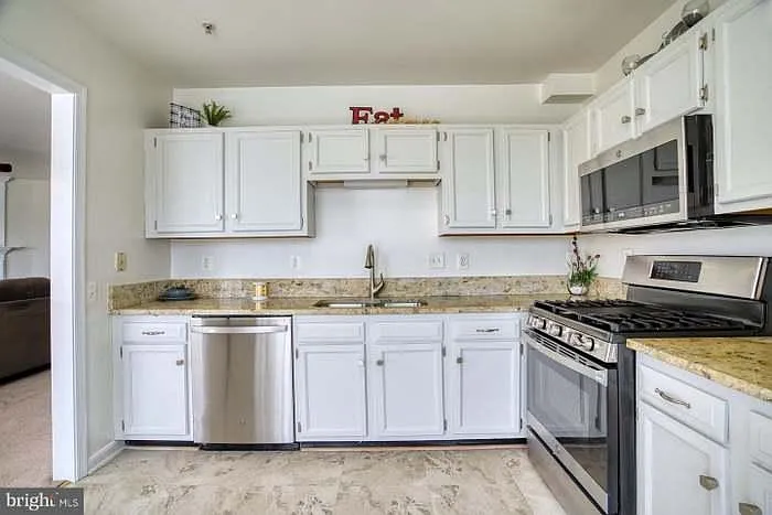 8185 Halley Ct — Photo 6