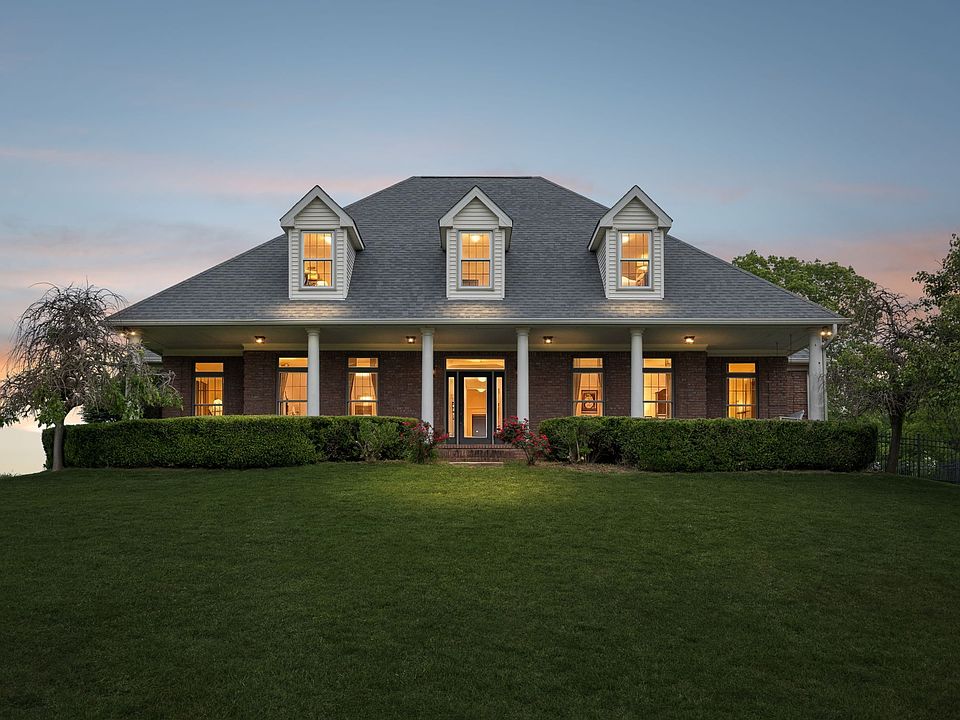 1st image of 314 Fairview Rd