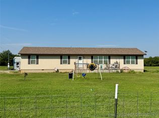 609 1st St, Pittsburg, OK 74560