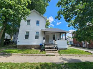 707 N Prairie St, Bloomington, IL 61701