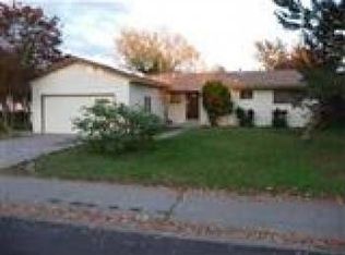 6885 Demaret Dr, Sacramento, CA
