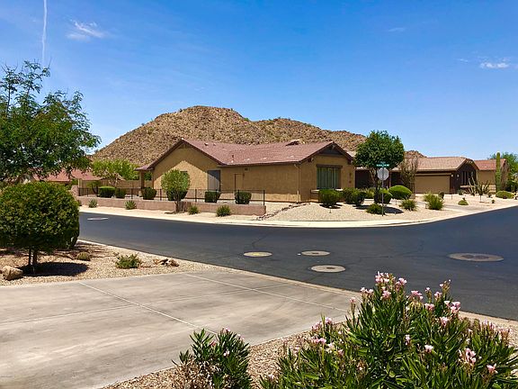 3rd image of 1093 W Mountain Peak Way