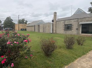 203 S Main St, Pinckneyville, IL 62274