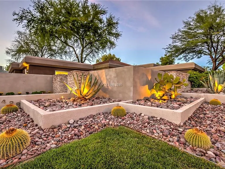 7428 Silver Palm Ave — Photo 7