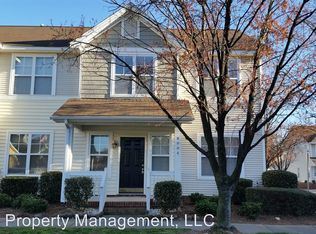 8004 Strandhill Rd, Huntersville, NC 28078