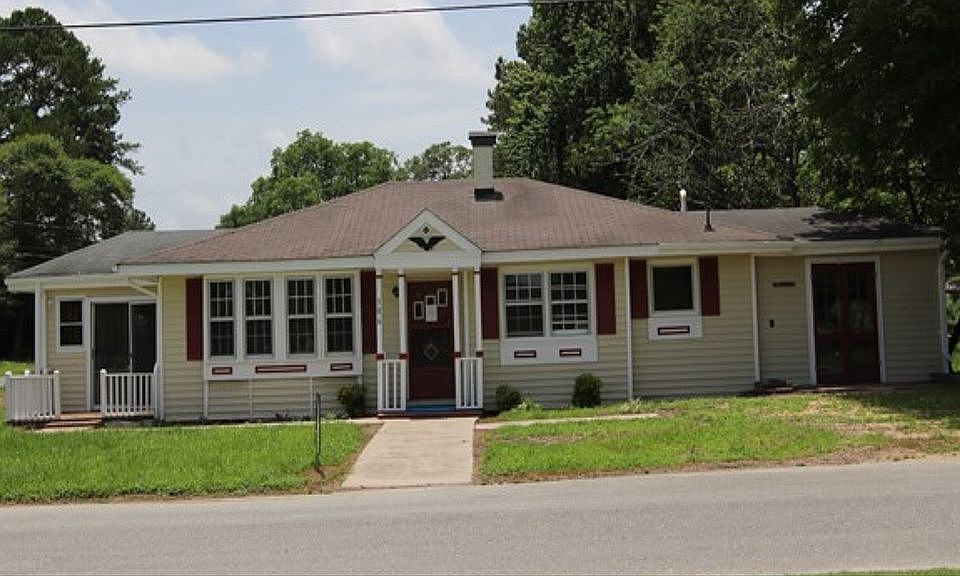 2nd image of 306 North St