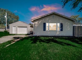 320 Tyler St, New Chicago, IN 46342