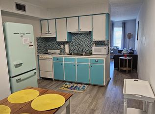 325 E 22nd Ave #2, Gulf Shores, AL 36542