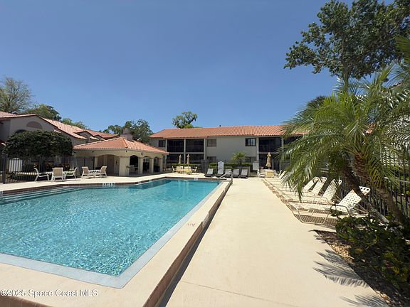 2nd image of 1063 Country Club Dr #613