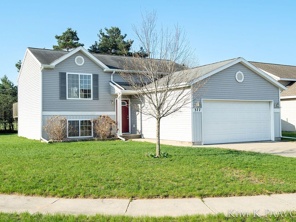 1st image of 377 White Pine Ct