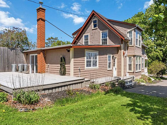 4th image of 55 Lighthouse Rd